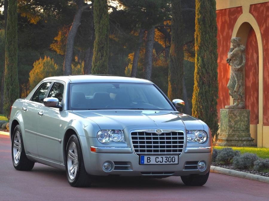  Chrysler 300C 2004 года  (EU) (фото 5 из 7)